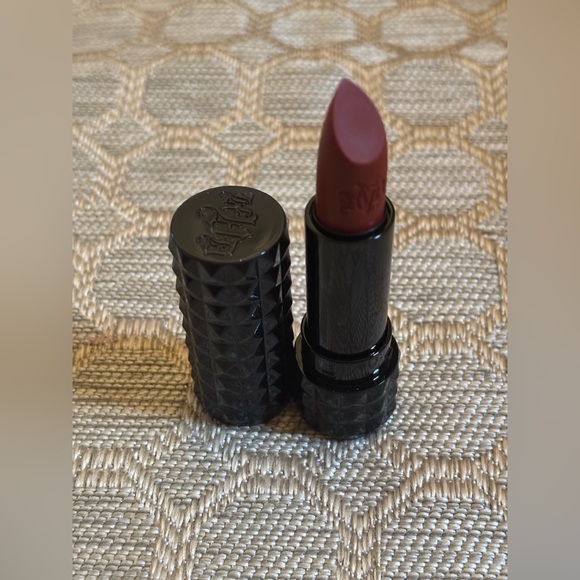 Kat Von D Studded Kiss Lipstick in Misfit - Picture 3 of 5